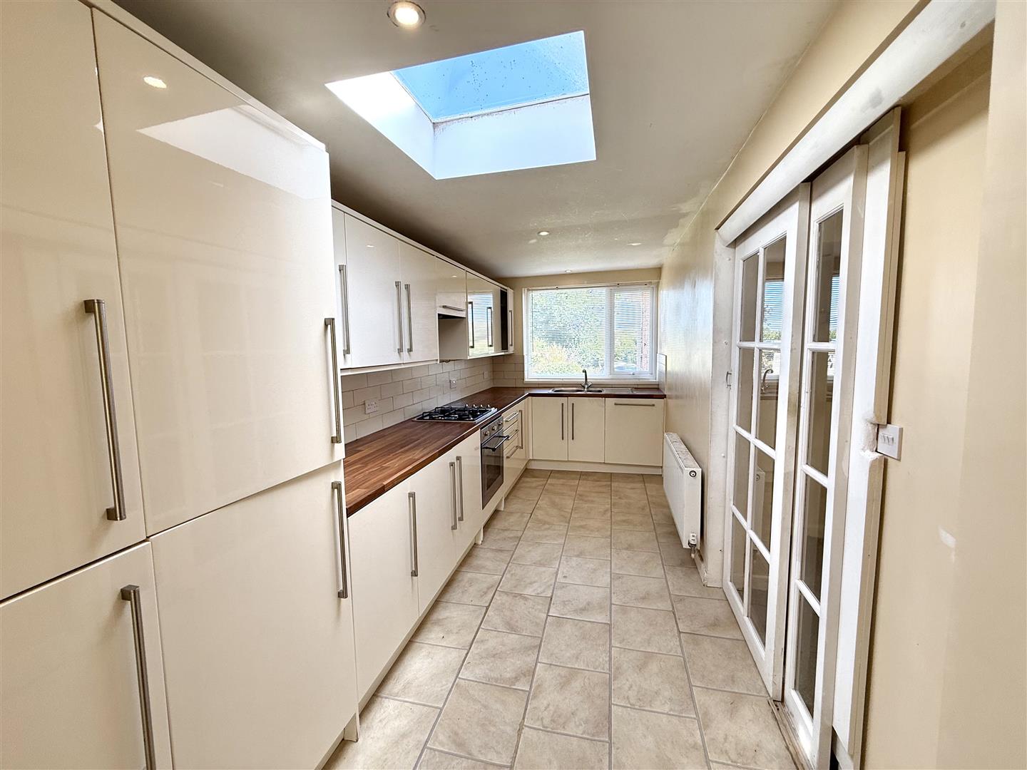 Ddol Road, Dunvant, Swansea, SA2 7UB